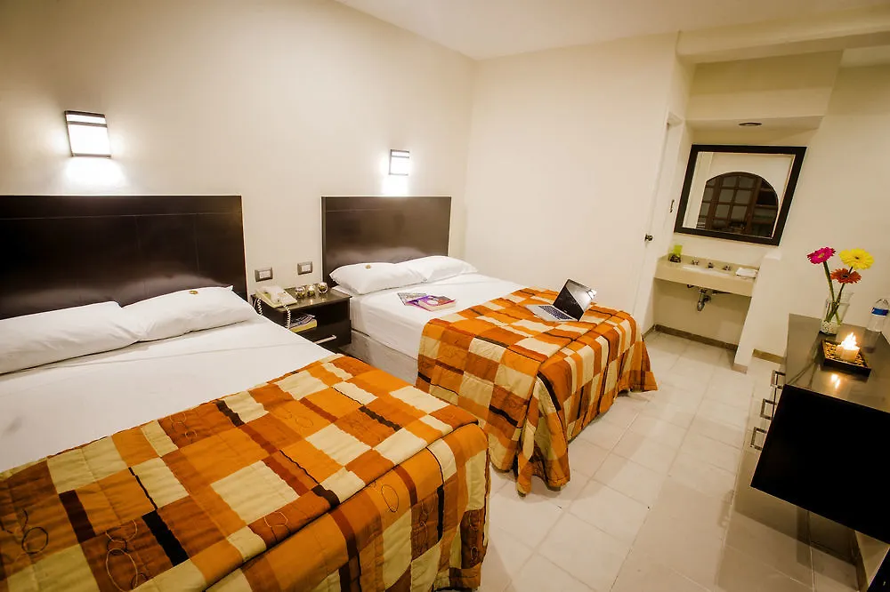 Hotel Colonial De Mérida