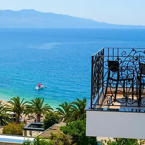 Seawave 4* Sarandë